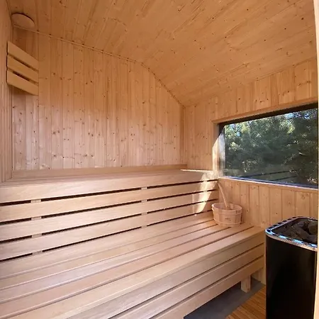 Mala Holenderka - Lewy Brzeg Narwi Burlaki